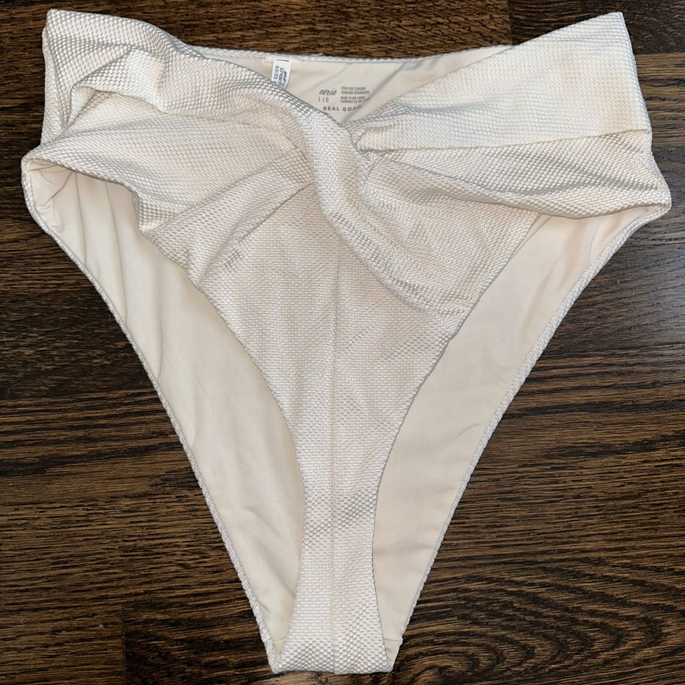 White Aerie bathing suit bottom!